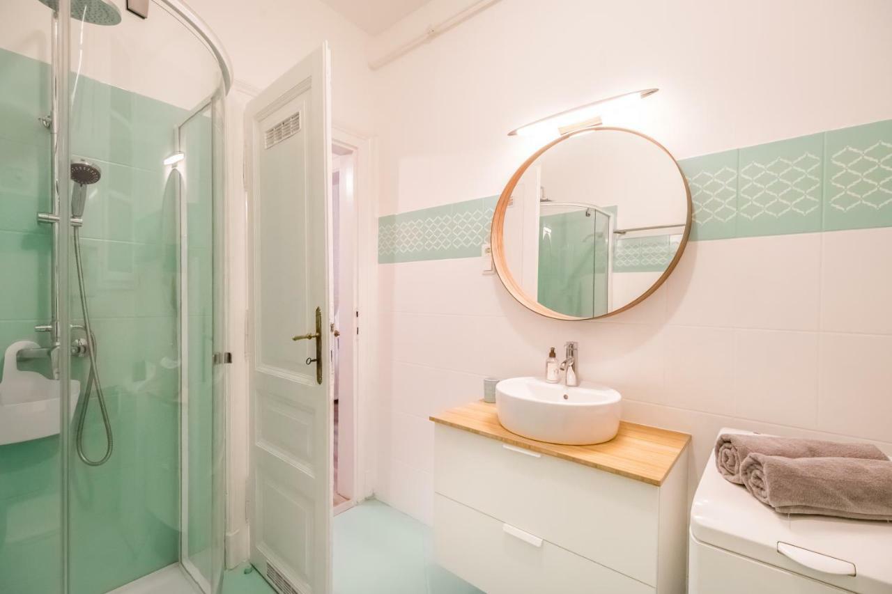 St Stephen Boulevard Apartment Next To Danube Budapest Ngoại thất bức ảnh